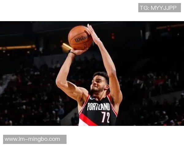 亚历山大回忆大学时期的坚持与表现让教练信任我连续首发22场比赛